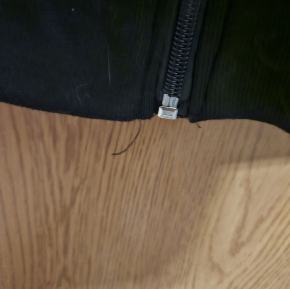 Daisy Fuentes Women’s 2X Black Fuzzy Jacket - Picture 5 of 7